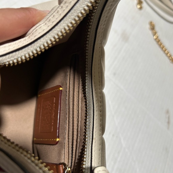 Coach Carmen mini crossbody White Quilted Women's Bag - Picture 10 of 12